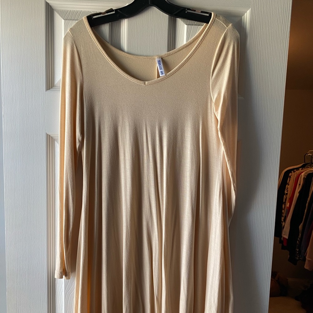 Long sleeve cream dress